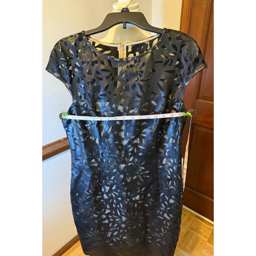 NWT Julia Jordan Black Floral Laser Cut Sheath Cocktail Dress Size 14 - Picture 12 of 16